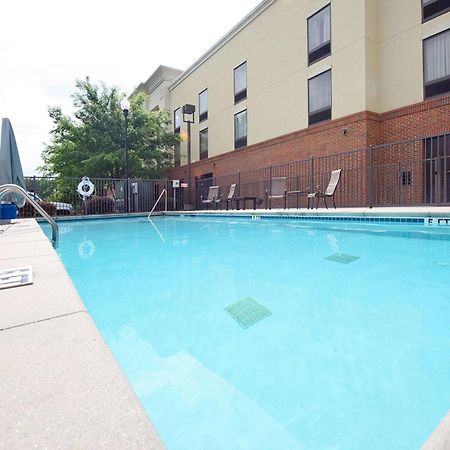 Hampton Inn Fayetteville Eksteriør bilde