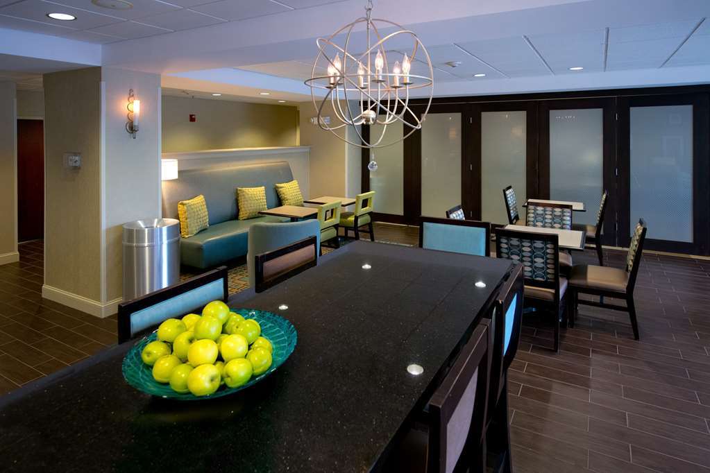 Hampton Inn Fayetteville Interiør bilde
