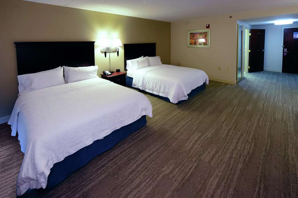 Hampton Inn Fayetteville Rom bilde