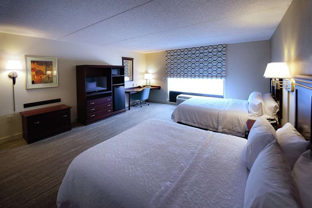 Hampton Inn Fayetteville Rom bilde